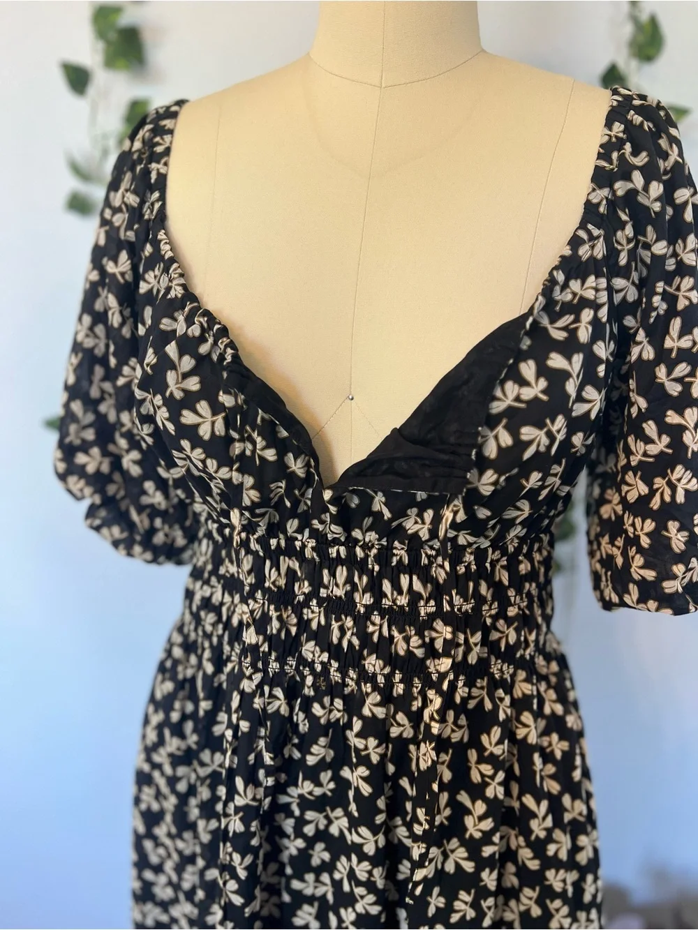 Tory Burch Little Leaves Smocked Midi Beach Dress Black White Cotton S